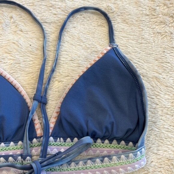 Xhiliration blue racerback tie closure size medium bikini top - Picture 5 of 6